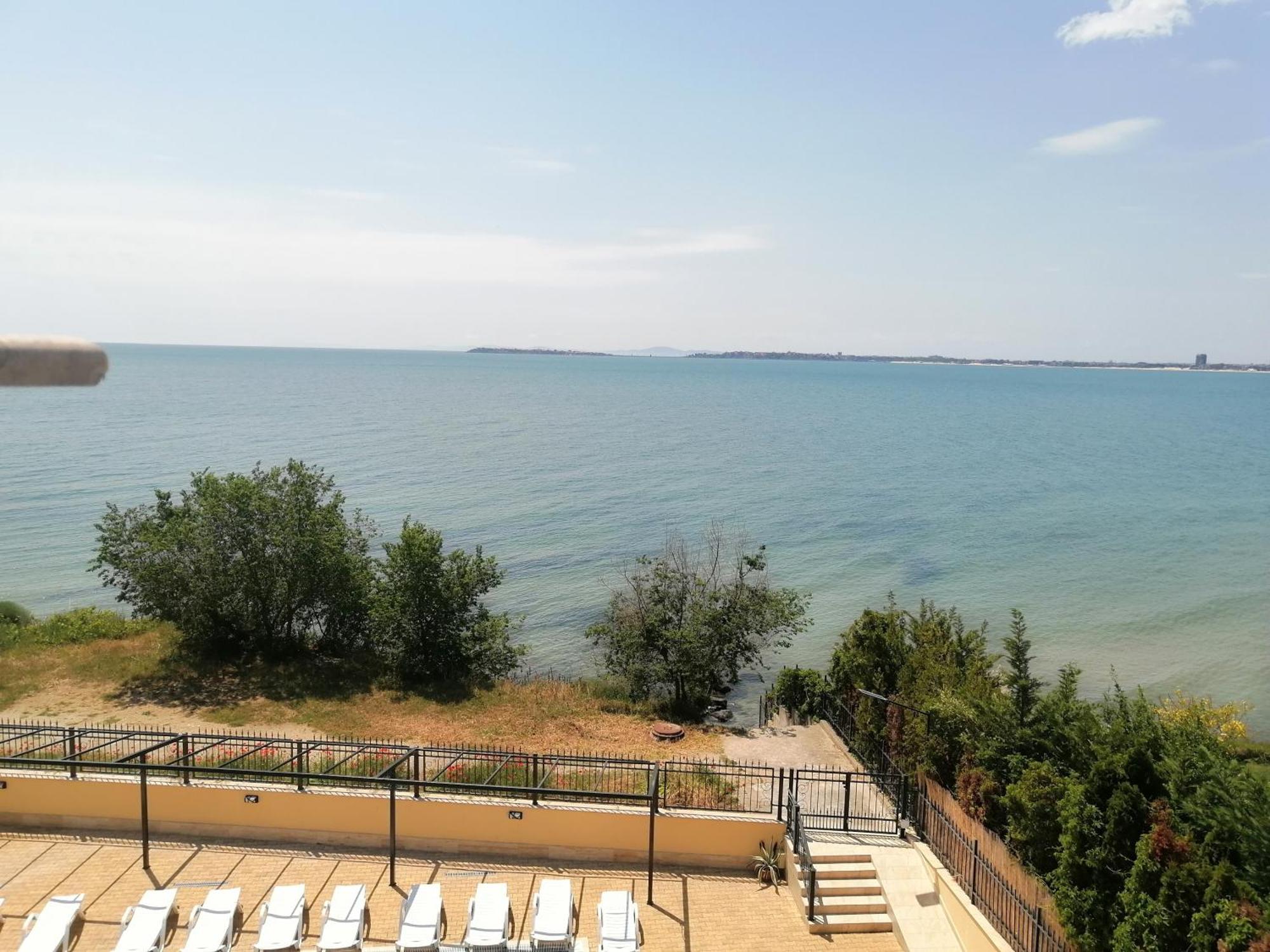Хоризонт М Apartment Sveti Vlas Exterior photo